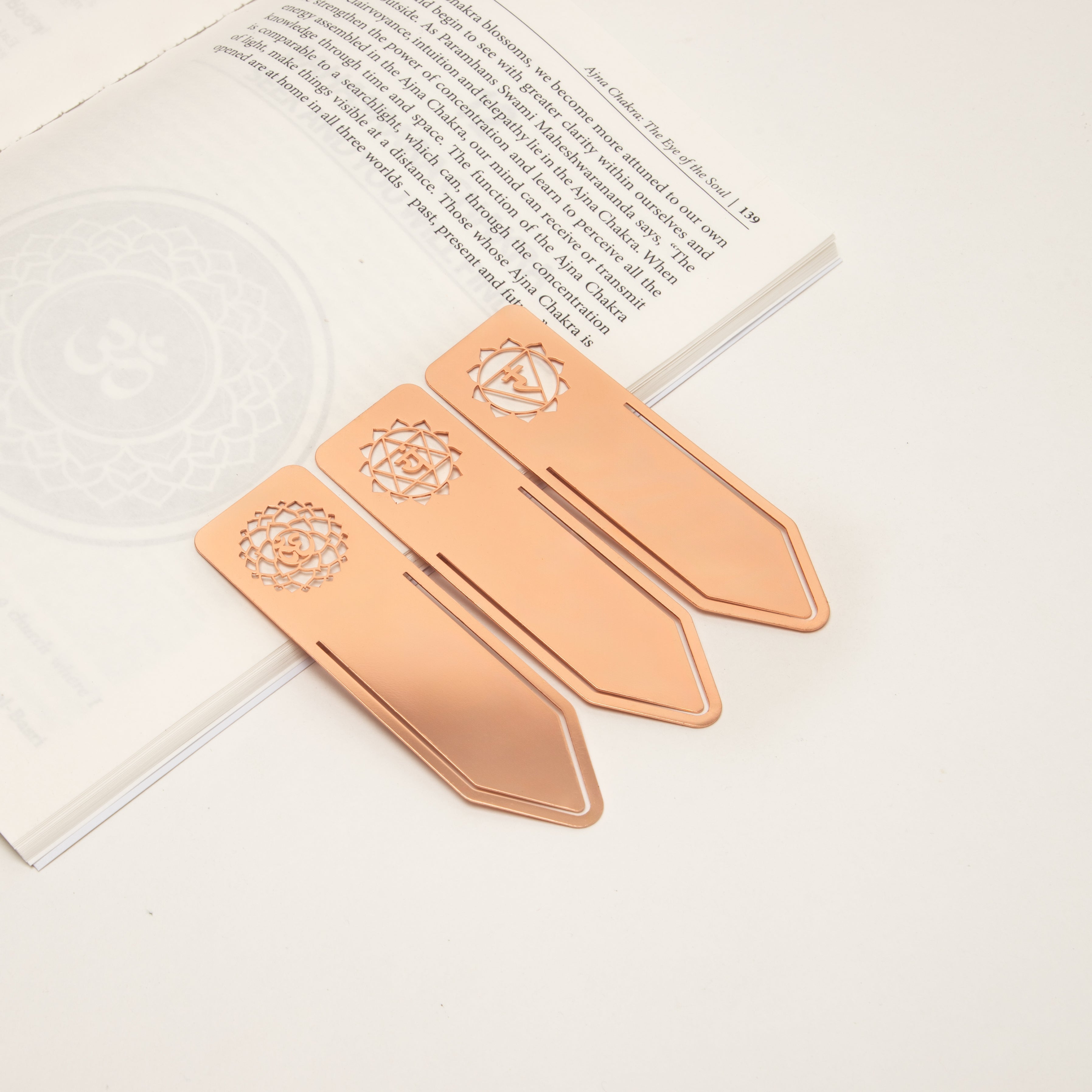 Nadis Chakra Clipper Bookmark Triangle