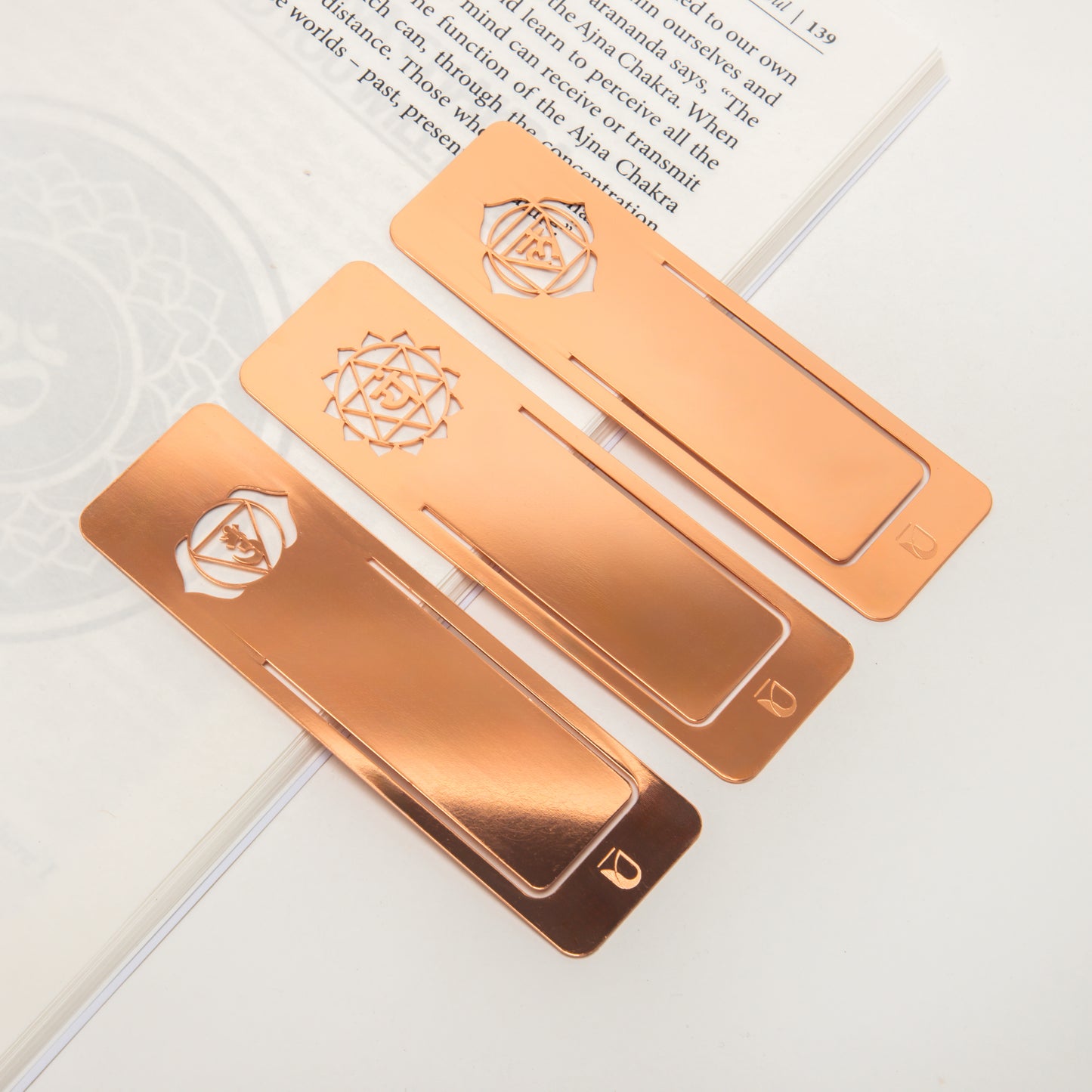 Nadis Chakra Clipper Bookmark Flat