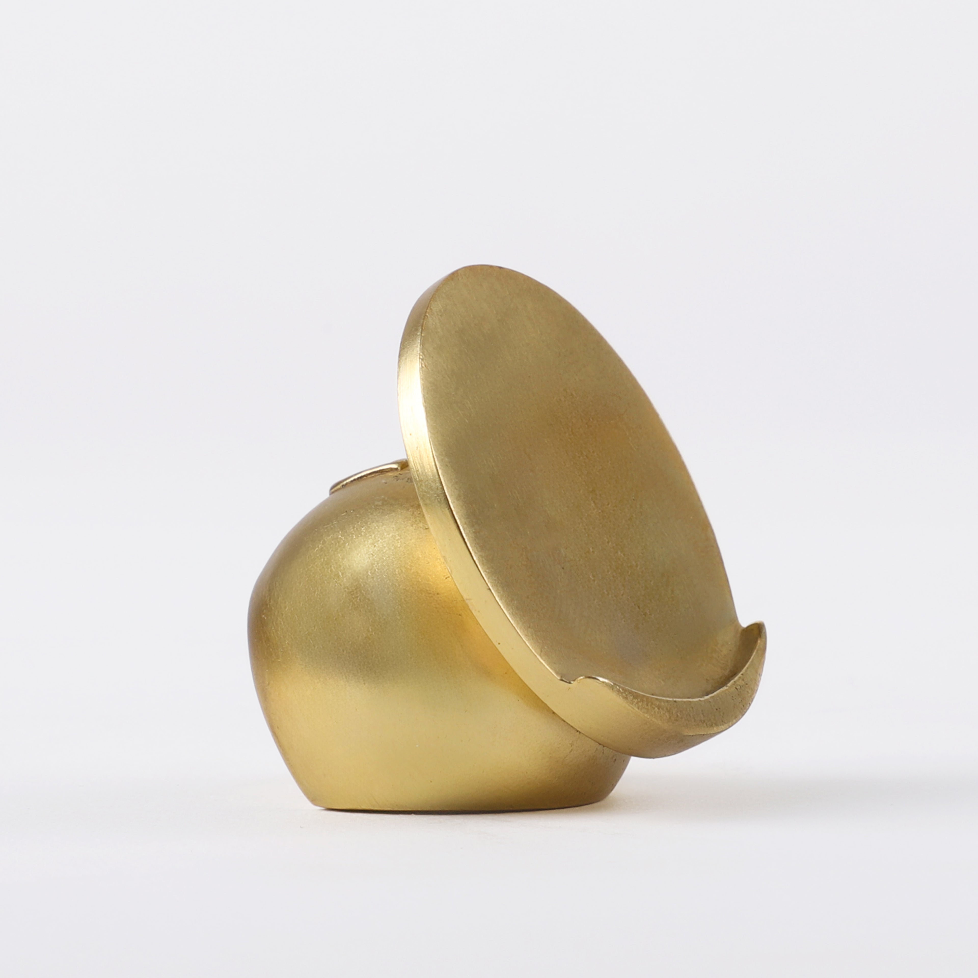 Prayer Coin Stand Pure Brass