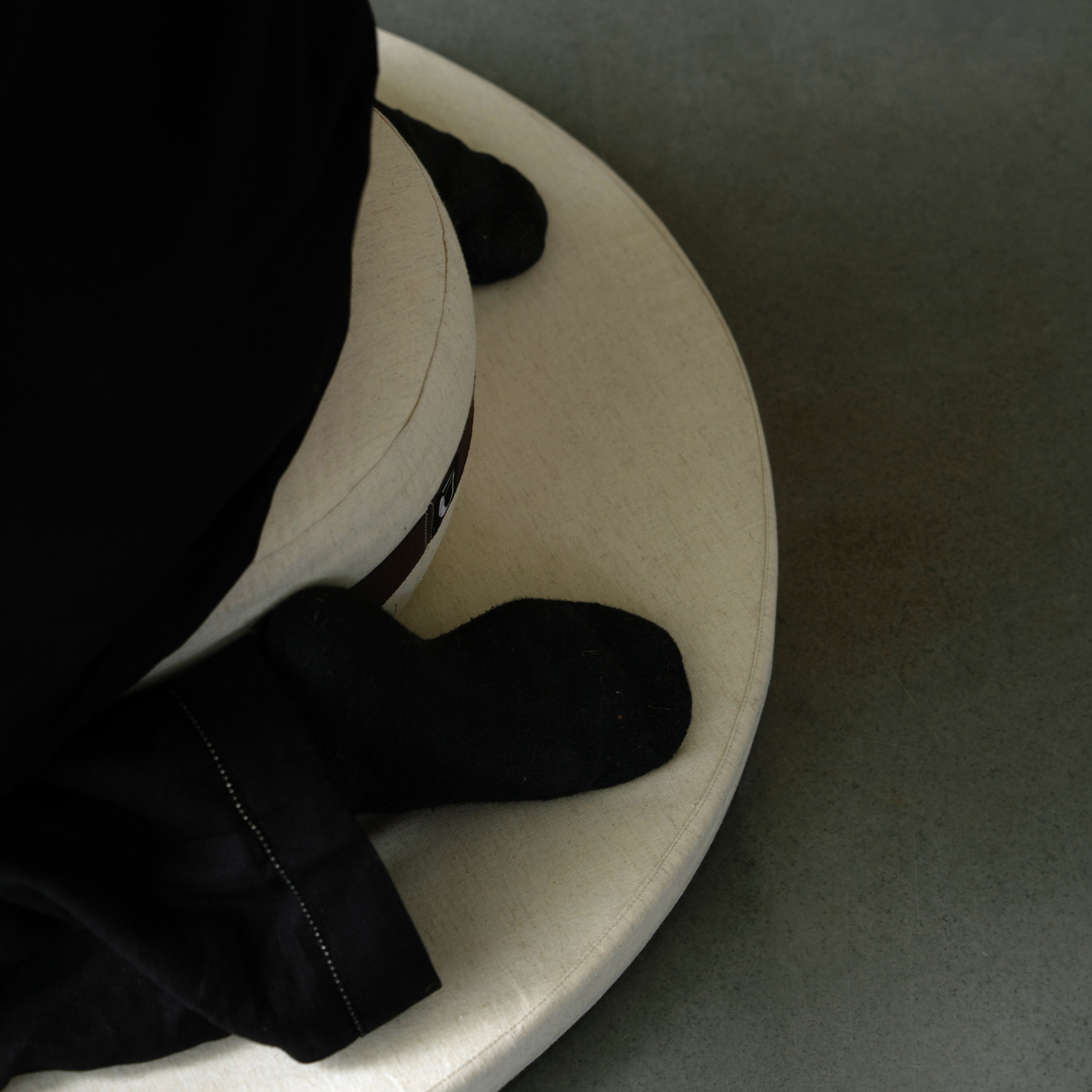 Shunya Seated Meditation Set