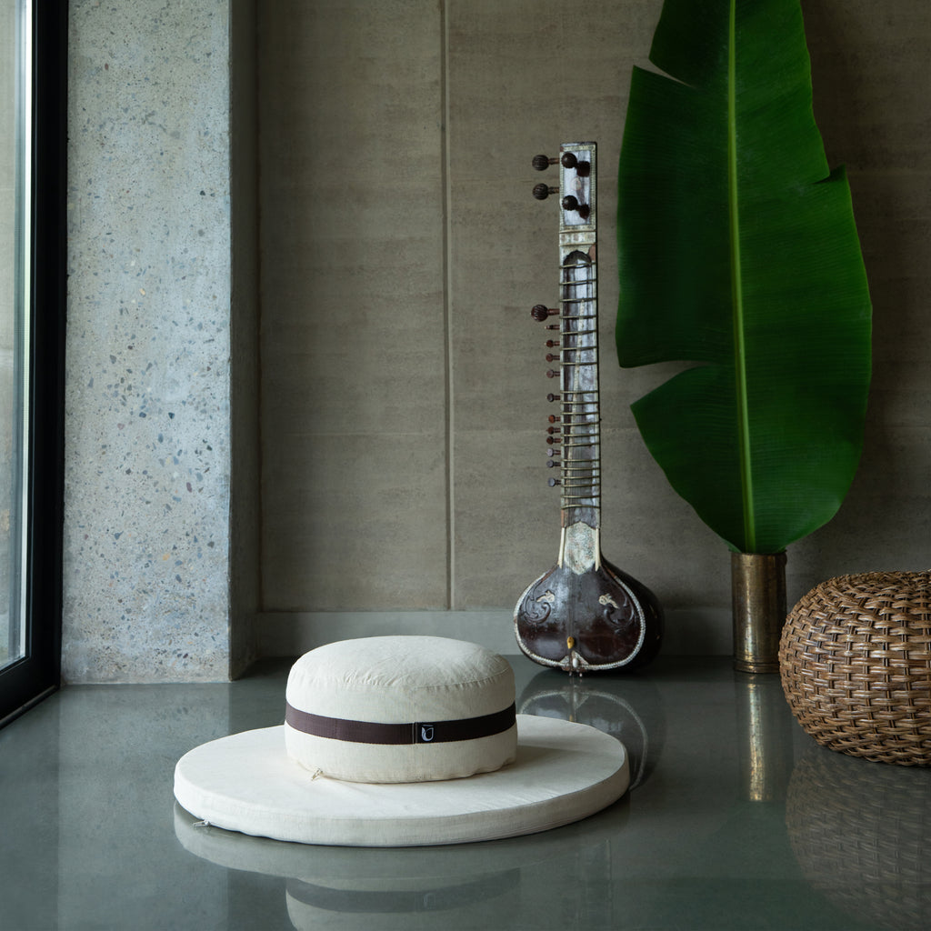 Shunya Seated Meditation Set