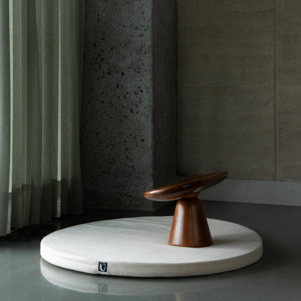 Vajra Meditation Bench