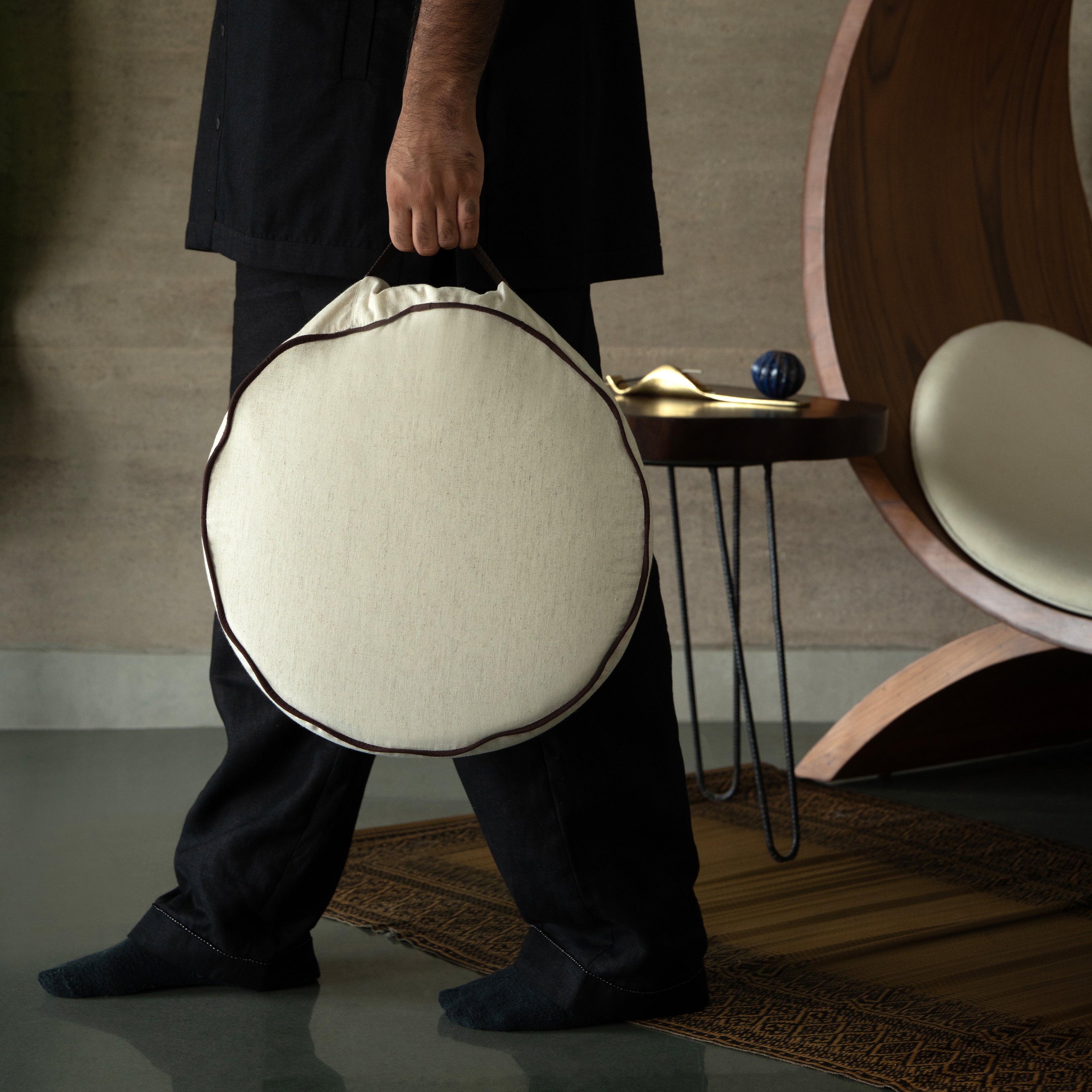 Shunya Seated Meditation Set